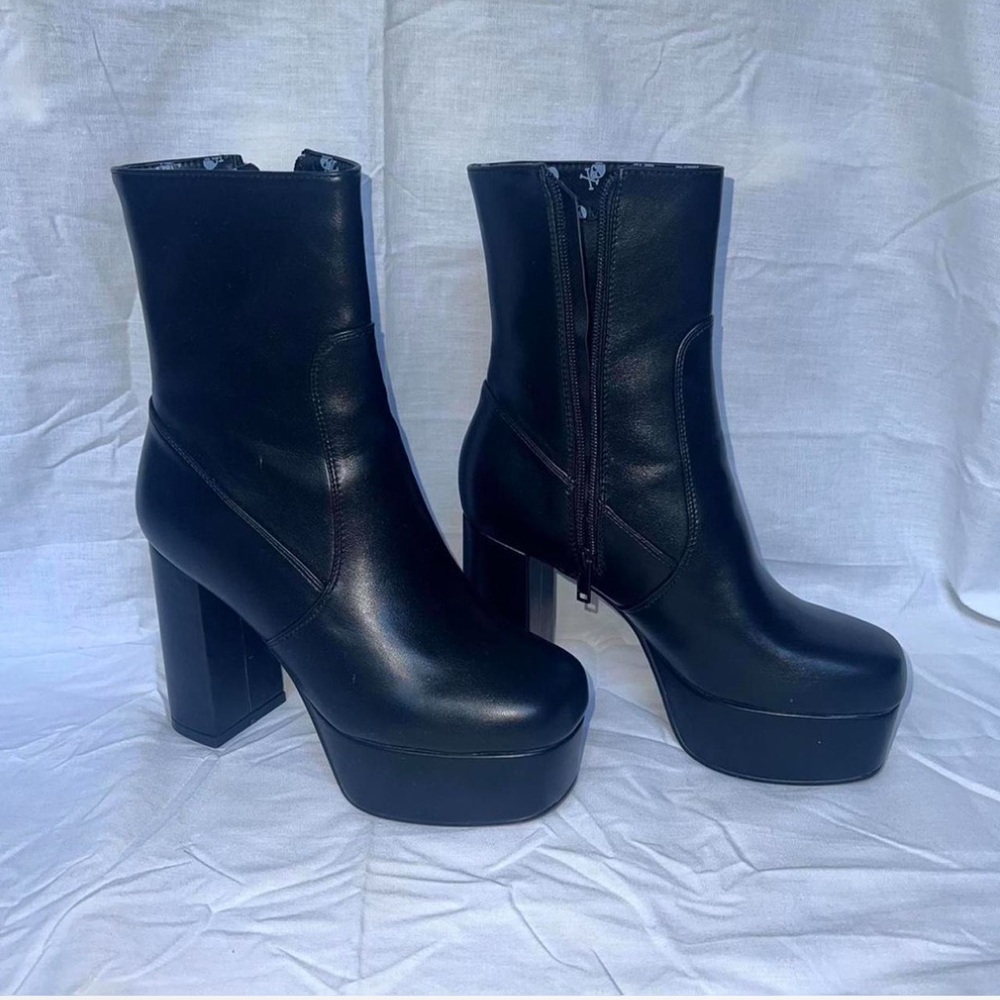 Black Platform Ankle Boots